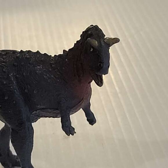 Battat Carnotaurus Dinosaur Figure Figurine Toy - Picture 4 of 15